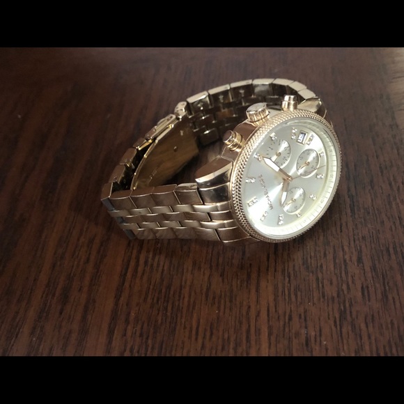 Ladies MK Watch - Picture 1 of 3